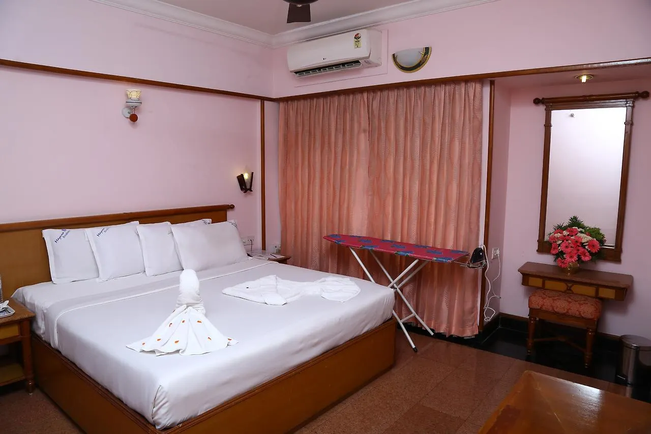 Guruvāyūr Mayura Residency הודו
