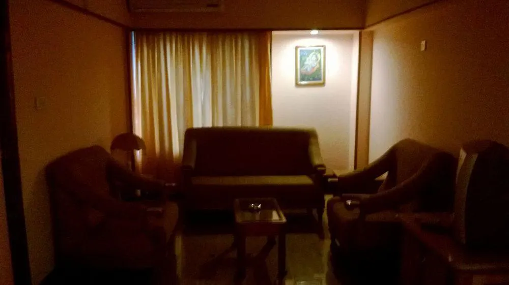 Mayura Residency Guruvāyūr 3*,  India